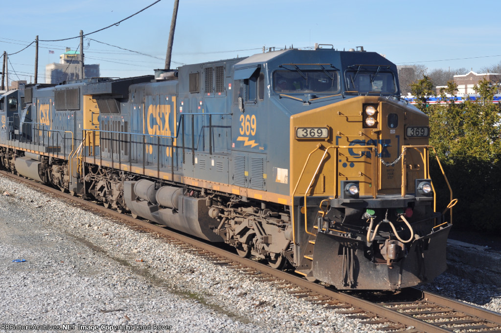 CSXT 369 East 